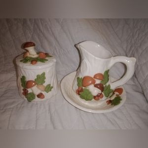 Vintage Mushrooms Creamer And Suger Dish 1981 Folk Art Wood Design Acorns